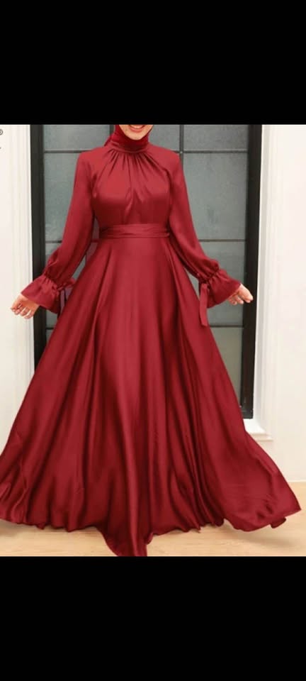 666863745_1717198346320298_6550933359459640615_n Elegant Satin Maxi dresses - Image 2