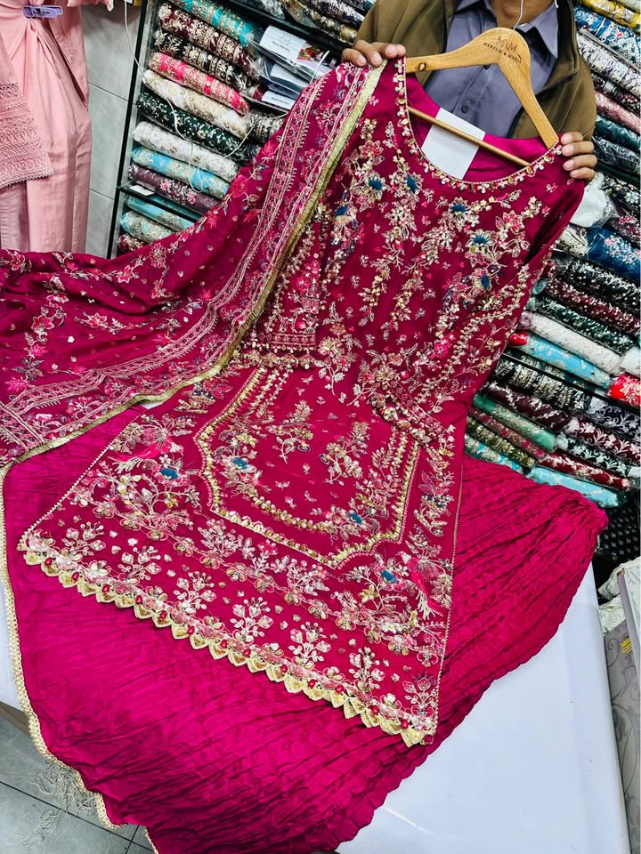 676057203_1300621382270944_5138676739714998715_n New Pakistani Bridal wear - Image 5