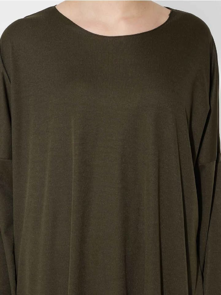 676500635_1444150877465148_8199400731925648720_n Modest turkish prayer dress - Image 3