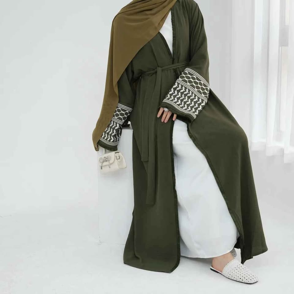 676501470_2032923107287919_7676888005126884358_n Embroidered keffiyeh abayas - Image 2