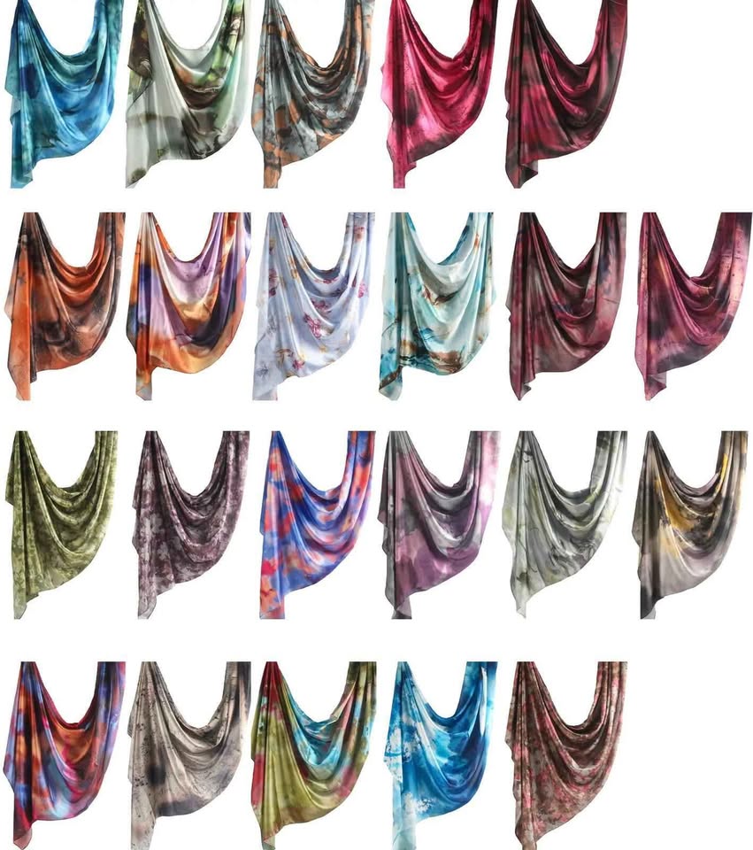 677655369_4380512895598832_8832377502358025316_n Satin printed hijabs - Image 3