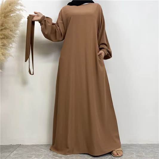 679643291_1482892590037273_1046003894063730766_n Elegant Modest Dress - Perfect for Summer Travel Hajj - Image 5