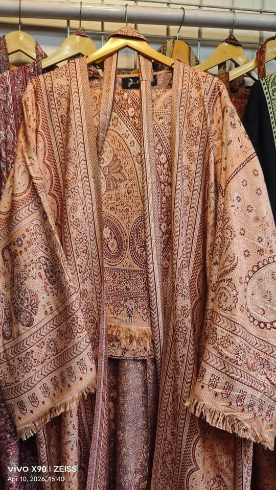 Elegant Pashmina Abaya – New Arrival Elegant Pashmina Abaya – New Arrival - Image 8