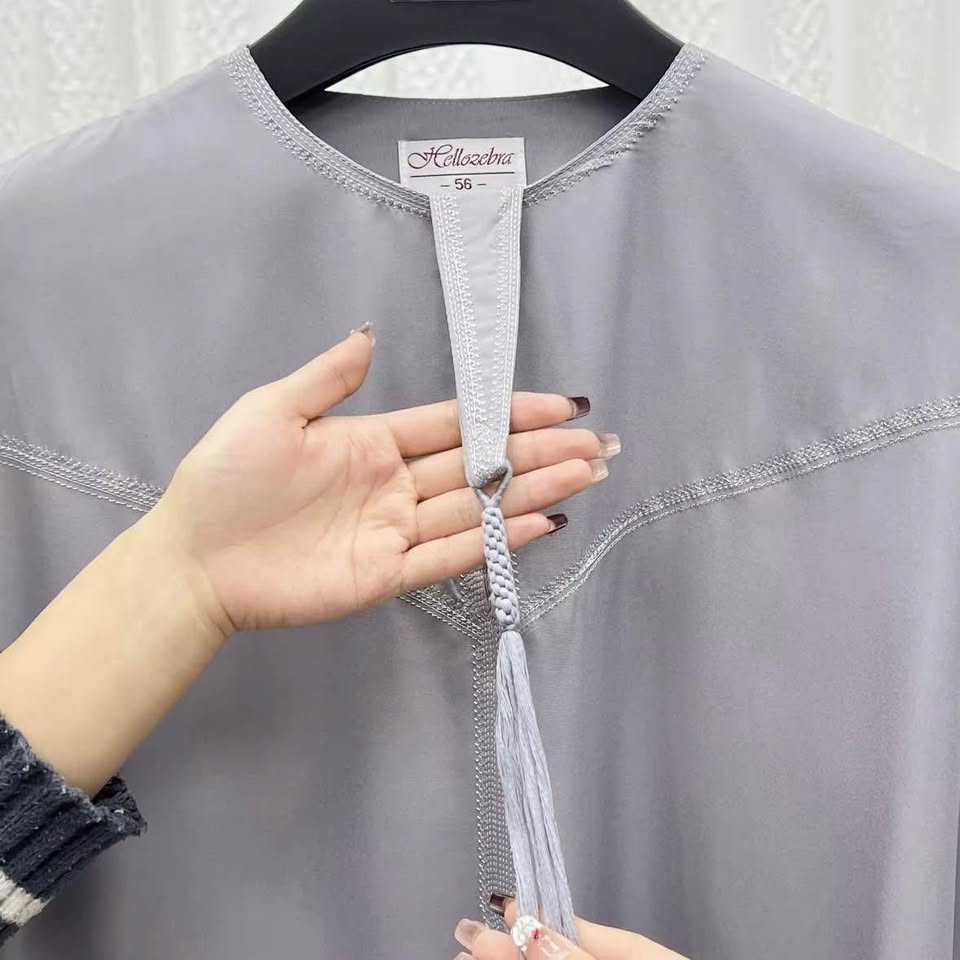 NEW Good Quality Mens Omani Thobes NEW Good Quality Mens Omani Thobes - Image 2