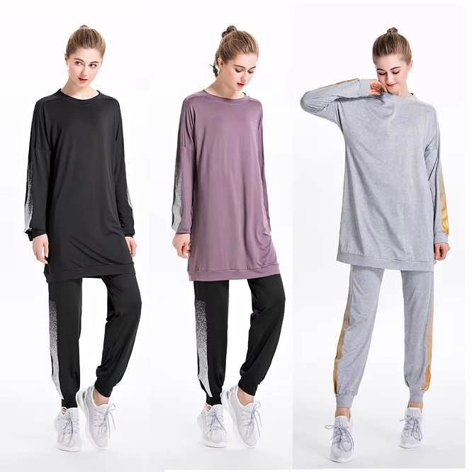 Modest women sports and gym wear Modest women sports / gym wear
