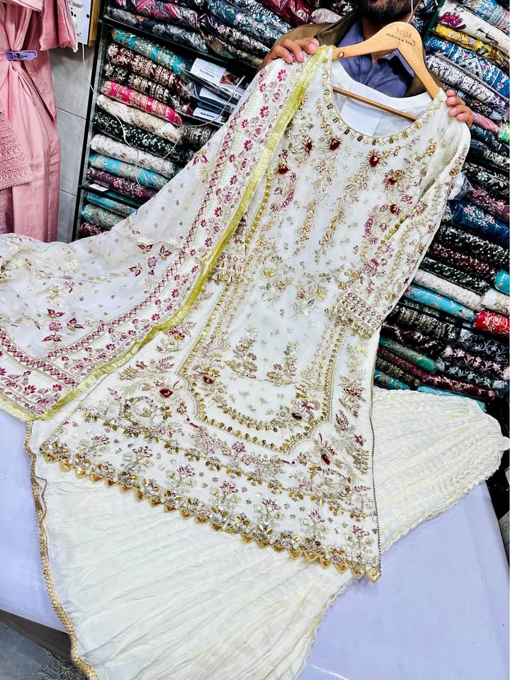 New Pakistani Bridal wear New Pakistani Bridal wear